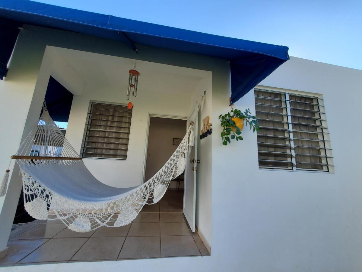 Aguadilla Waves Apt Free Parking & Wifi 8 Minute Walk From Crashboat Beach Buitenkant foto