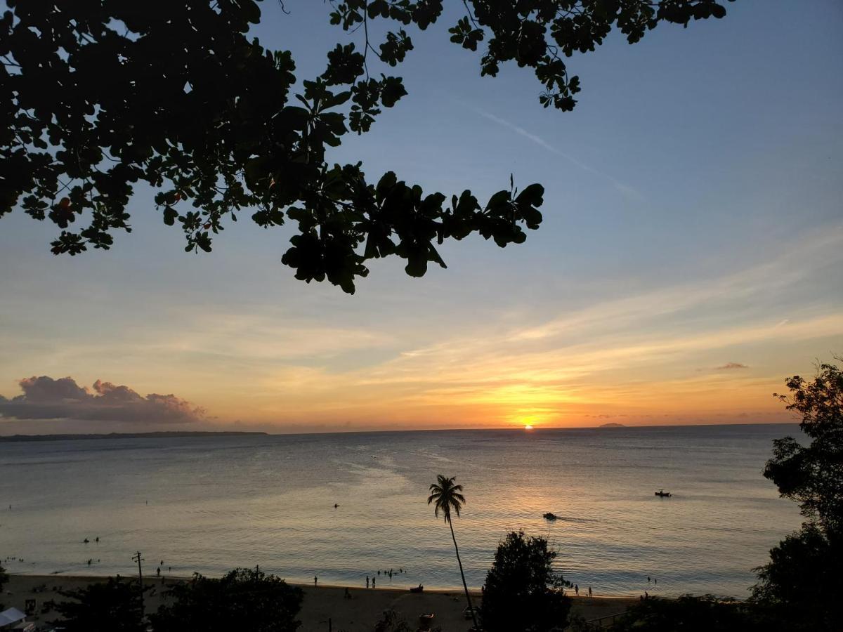 Aguadilla Waves Apt Free Parking & Wifi 8 Minute Walk From Crashboat Beach Buitenkant foto